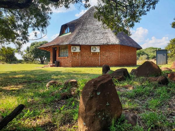 Farm For Sale in Swartruggens, Swartruggens