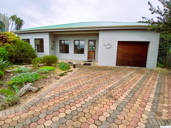 House For Sale in Stilbaai-Wes, Stilbaai